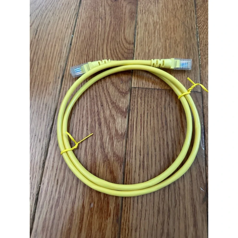 Cable Matters 10Gbps Snagless Short Cat 6 Ethernet Cable - 3ft, Cat 6 Cable, Cat